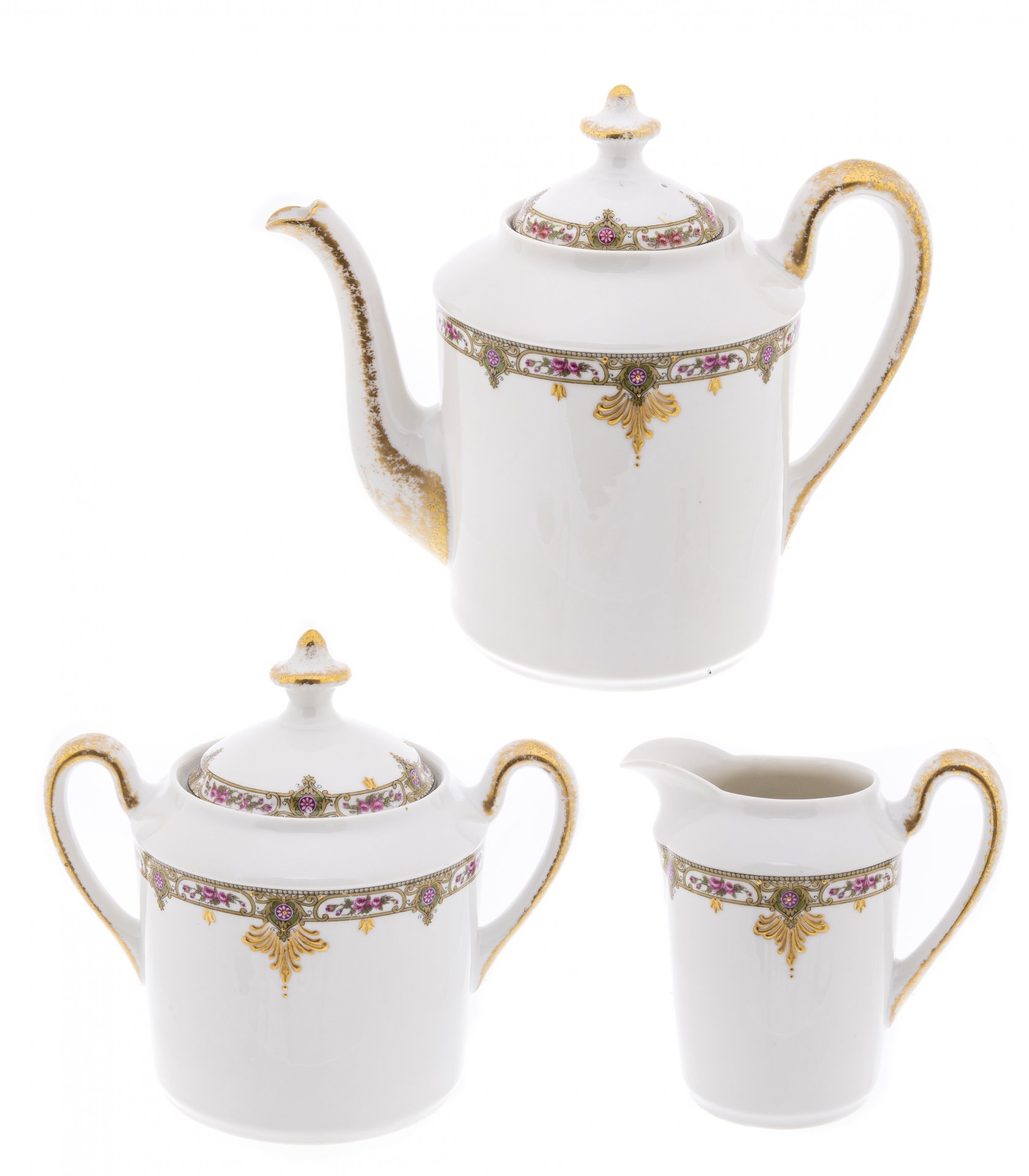 Чайный сервиз из 3 предметов, фарфор, роспись, золочение. Мануфактура Limoges. 