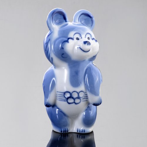 Статуэтка "Олимпийский мишка", фарфор, роспись, Гжель, СССР, 1970-1980 гг. 
