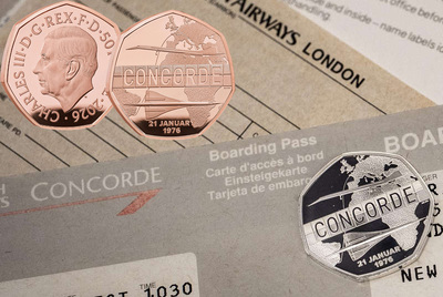 Монета Великобритании «Конкорд» 50 пенсов к 50-летию начала эксплуатации самолета