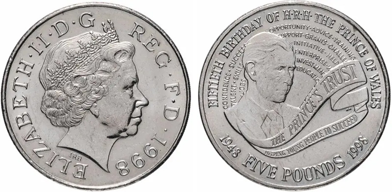 Британские монеты фунта стерлингов 5 фунтов